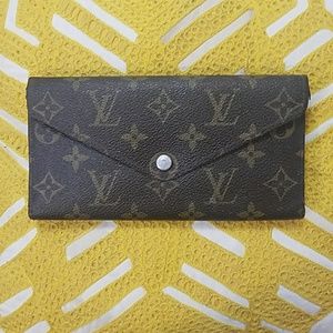 Louis Vuitton Wallet