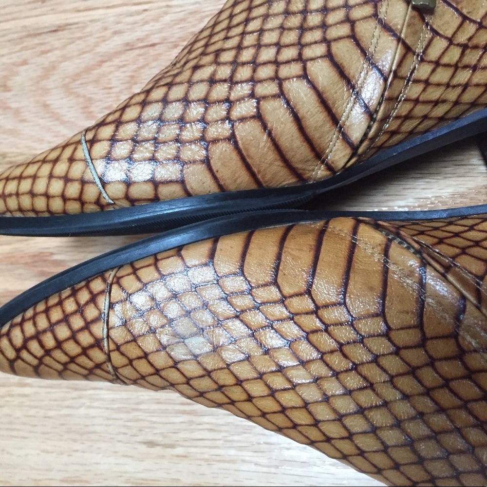 H&M leather 'snakeskin' low ankle shoe - Picture 4 of 5
