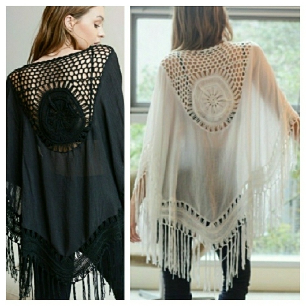 Tassled Crochet Medallion Kimoni