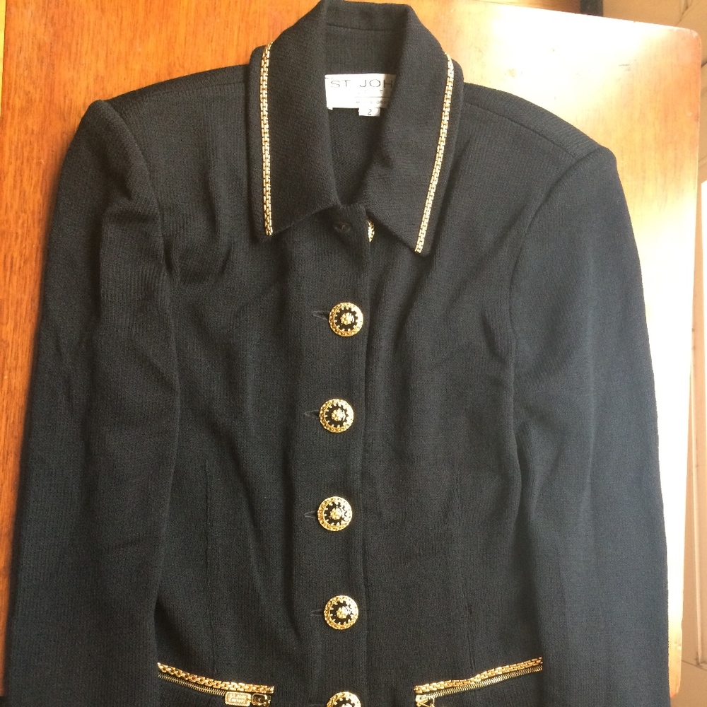 St John knit blazer with golden sequin