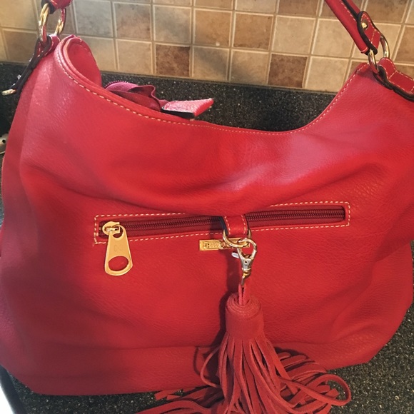 Red tote - Picture 2 of 4