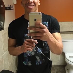 Meet your Posher, Raymond