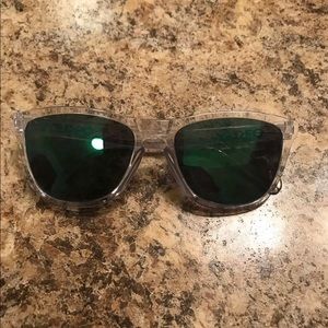 Oakley frogskin sunglasses