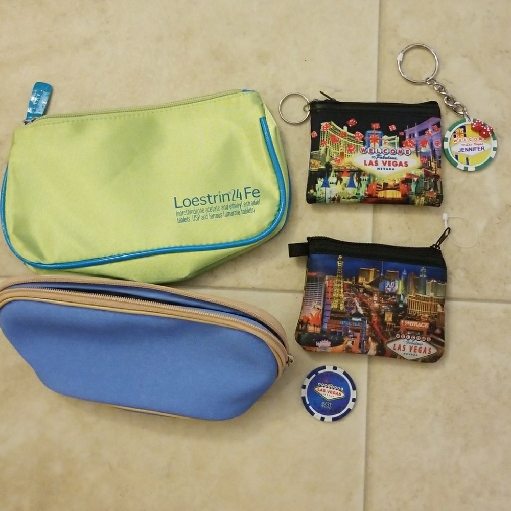 Makeup bags/zipper pouches