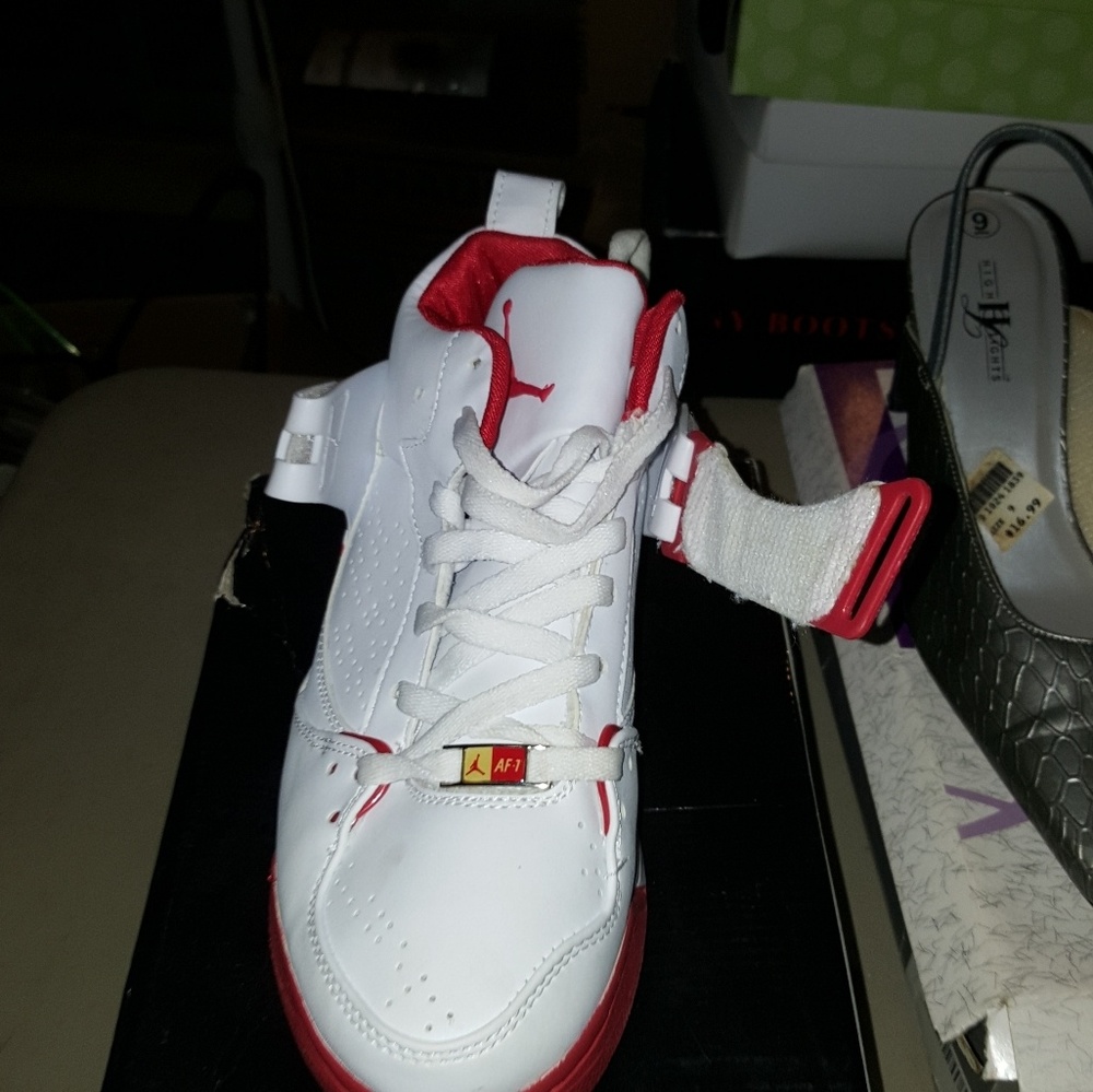 Sneakers