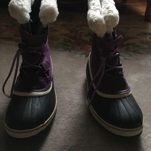 SOREL water proof snow boots