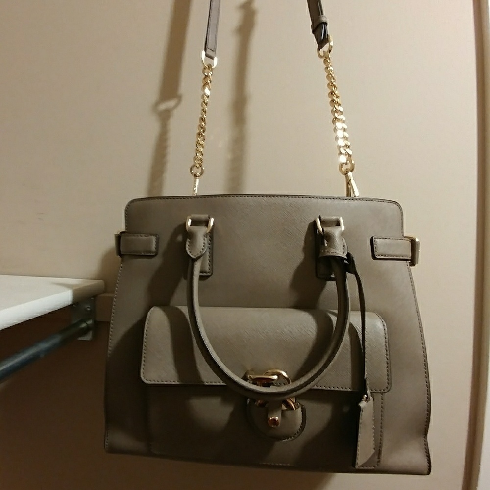 Michael kors discontinued handbag