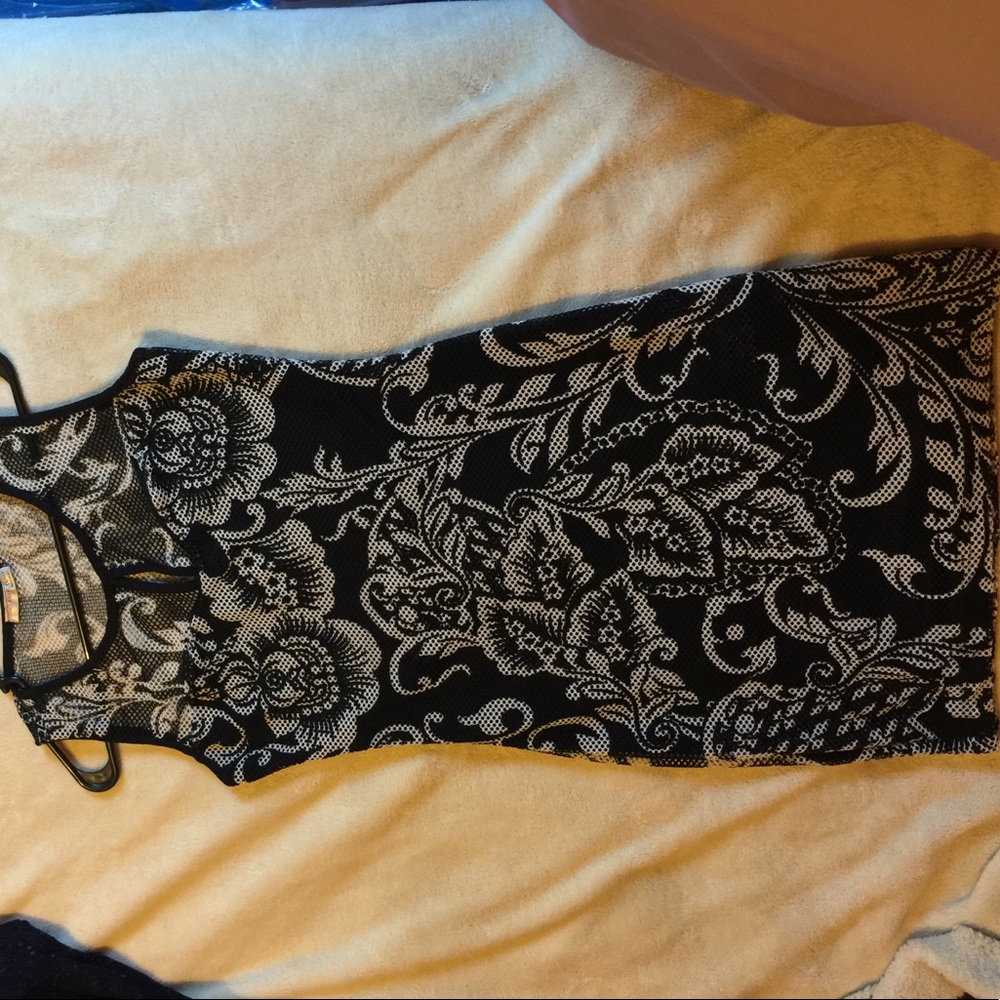 Floral mesh black & beige sleeveless dress