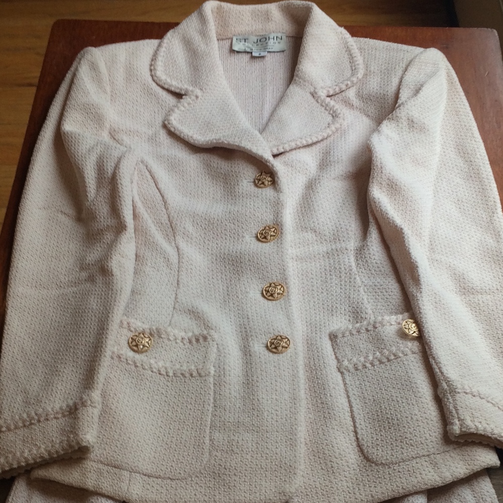 St John knit blazer and matching skirt