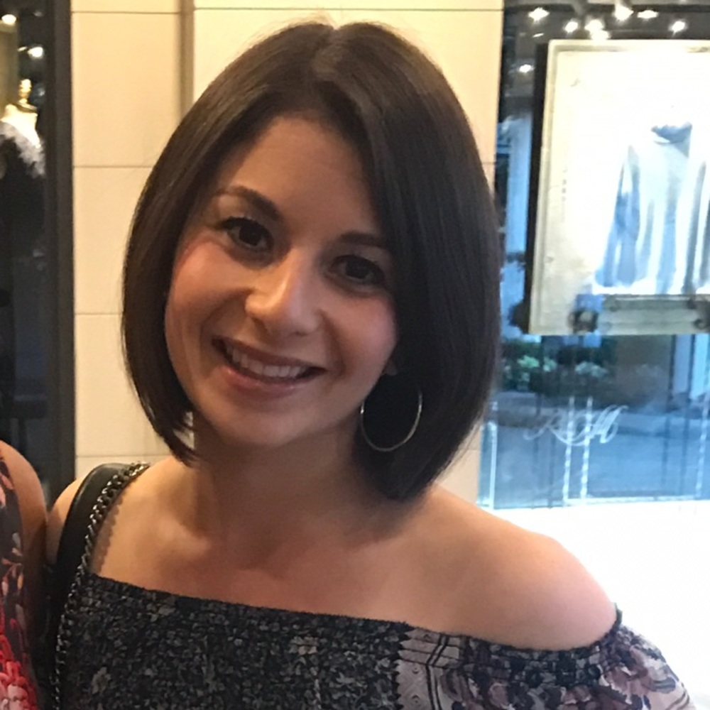 Meet your Posher, Lauren