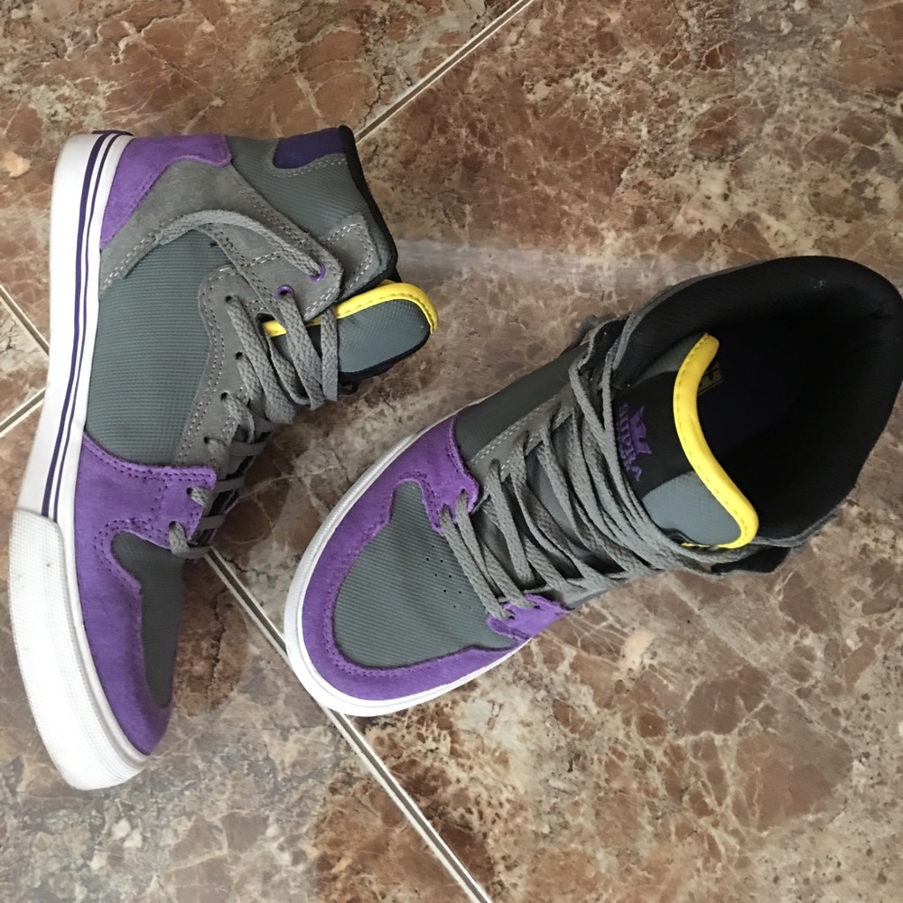 Kids Supra Vaider Shoes!