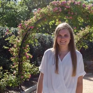 Meet your Posher, Madison