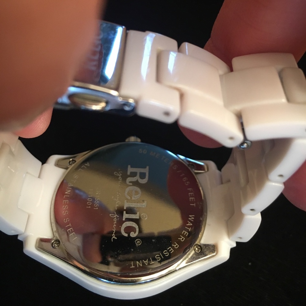 Relic Watch with Crystals - Picture 3 of 3