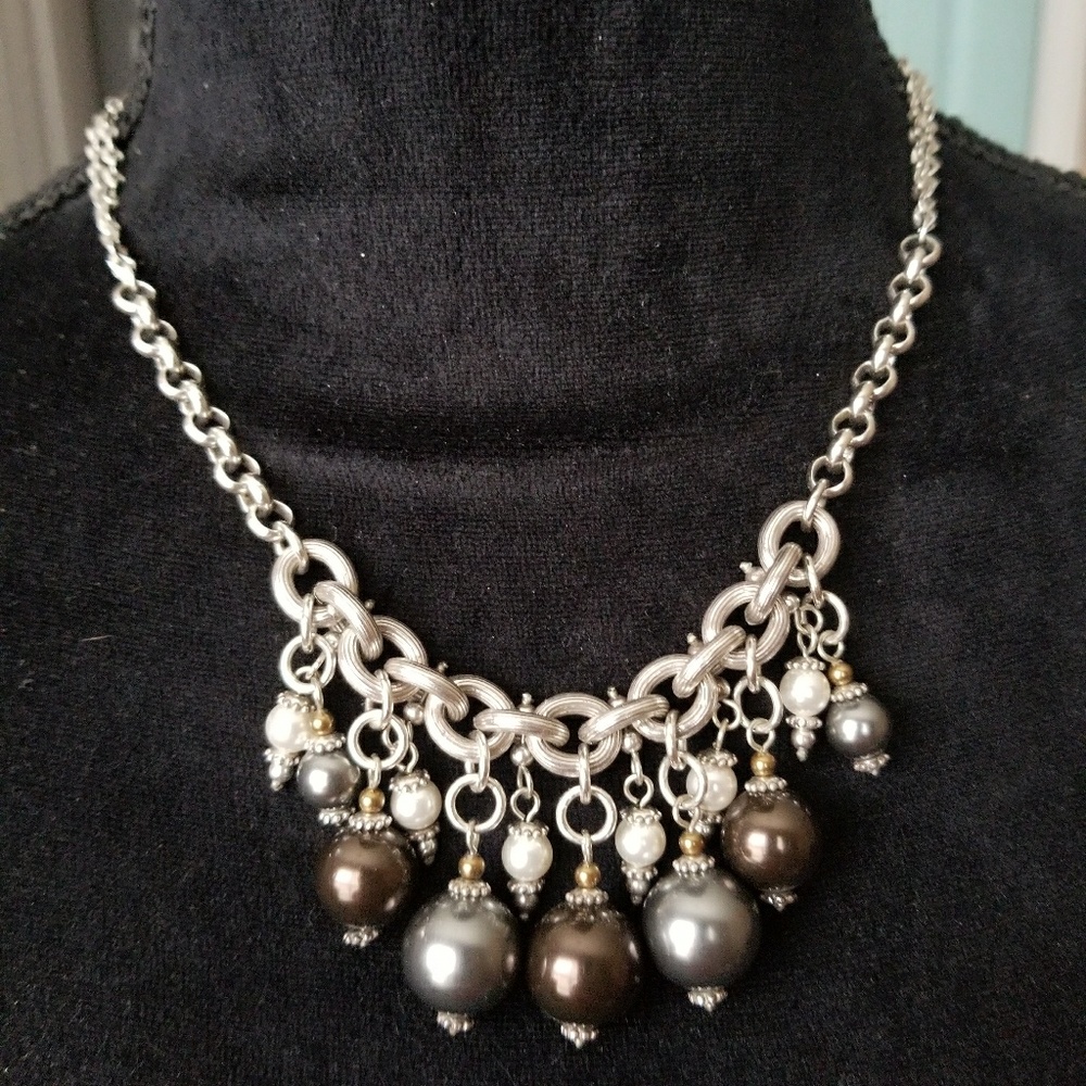 Authentic pearl necklace from Brighton