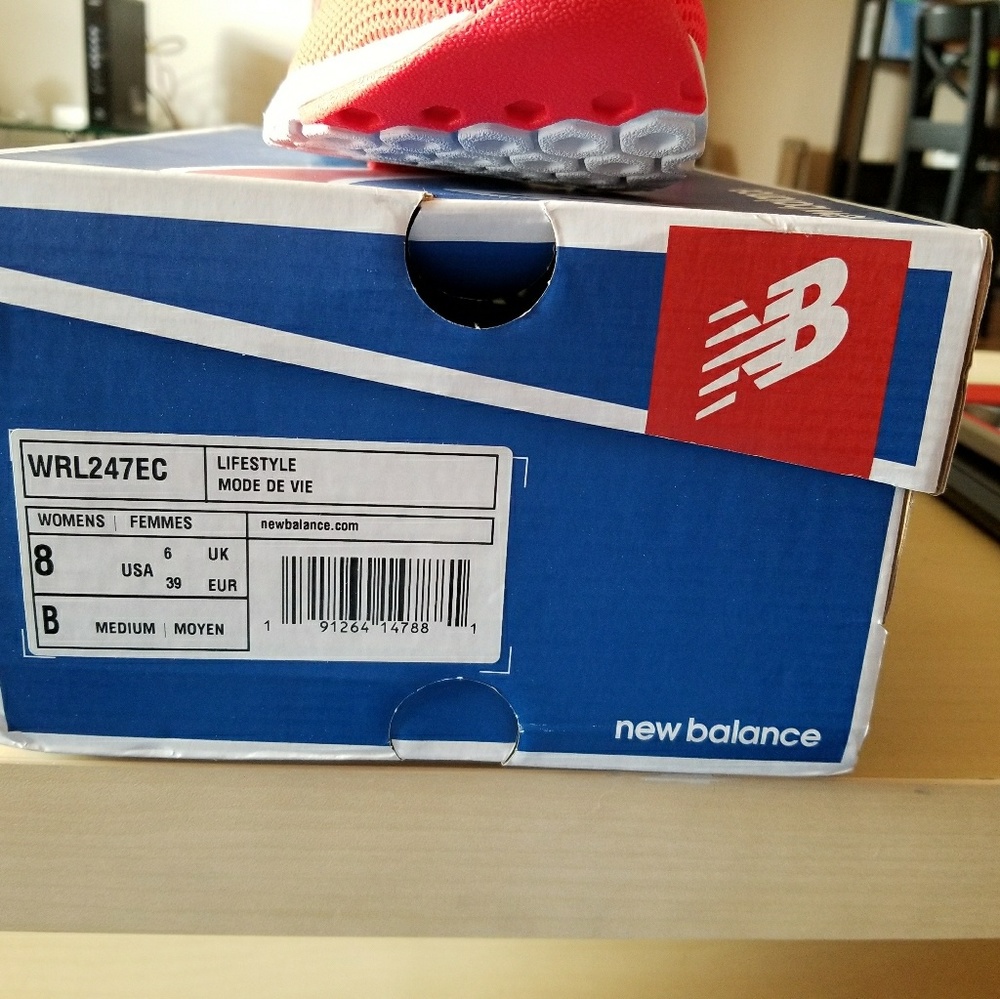 New Balance 247 Sneakers. Never worn - Picture 2 of 3
