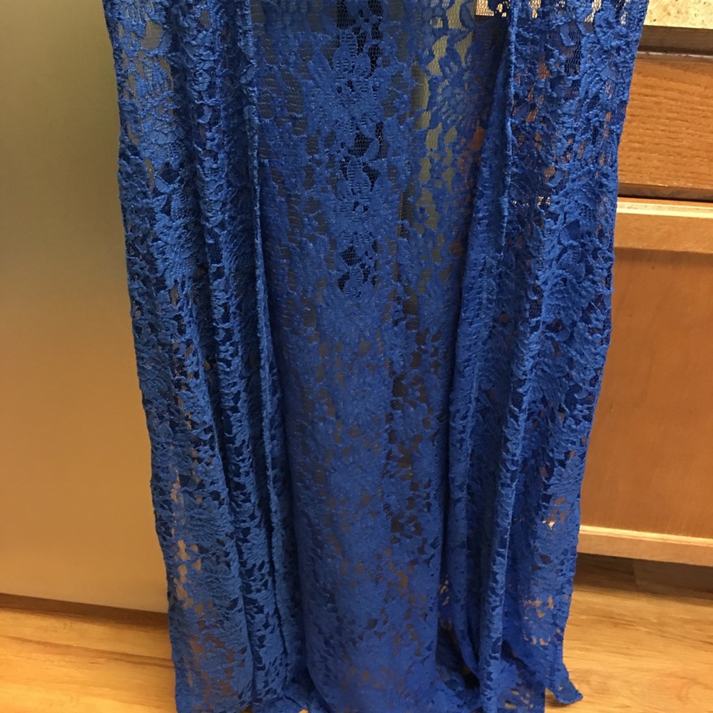Beautiful Medium Royal Blue LuLaRoe Lace Joy