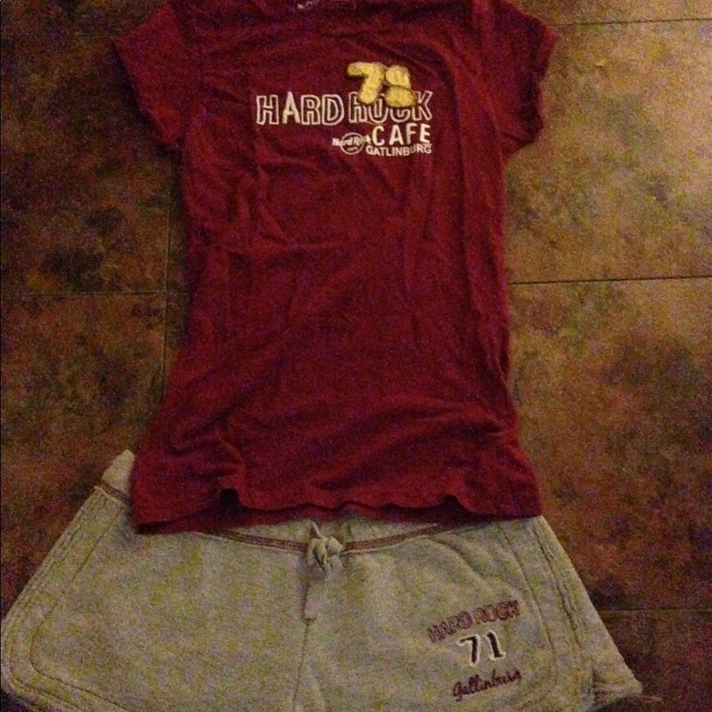 Hard Rock Cafe outfit