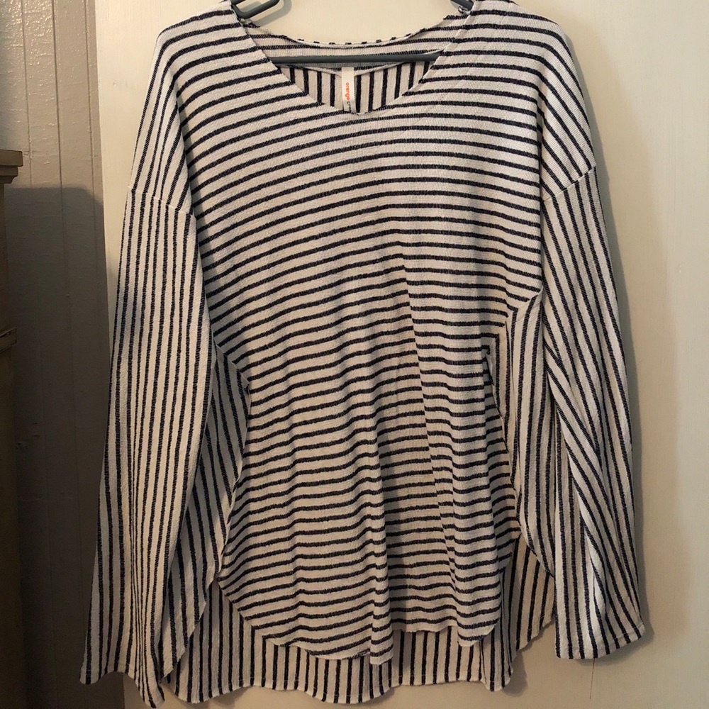 Long sleeve shirt