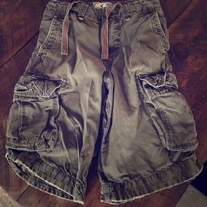 Men's American Eagle dk olive cargo shorts sz 26