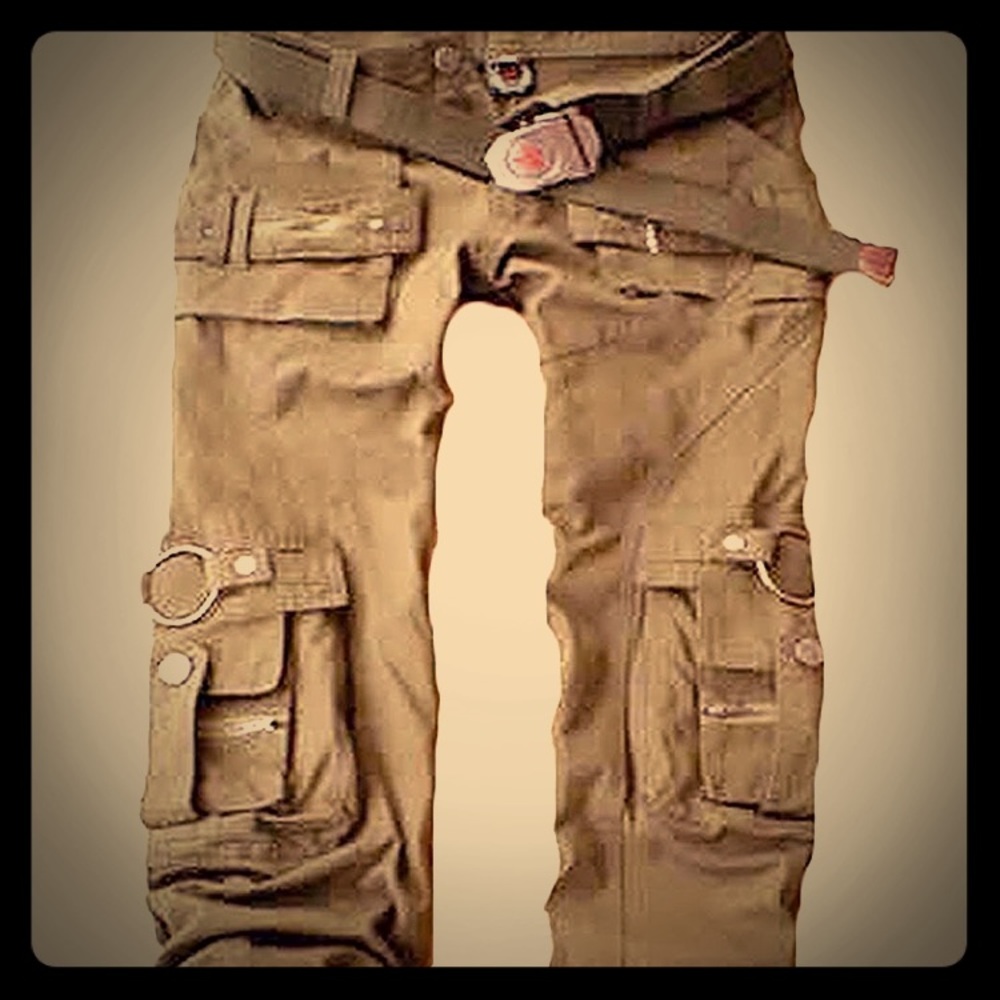Women’s trousers army military casual cargo pants.