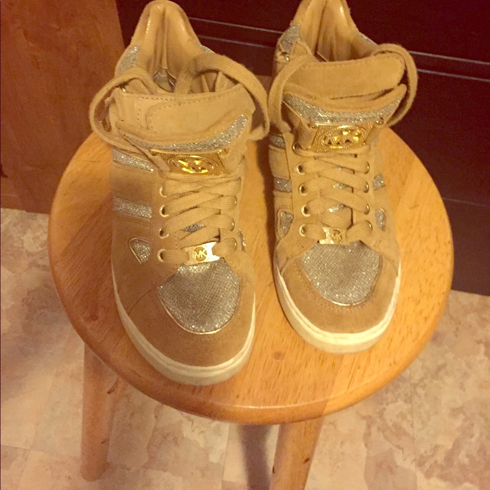 MICHAEL KORS HIGH TOPS SNEAKERS
