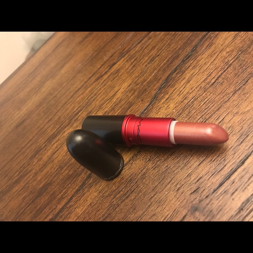 MAC Viva Glam VI ♥️✨