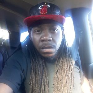 Meet your Posher, Delvin