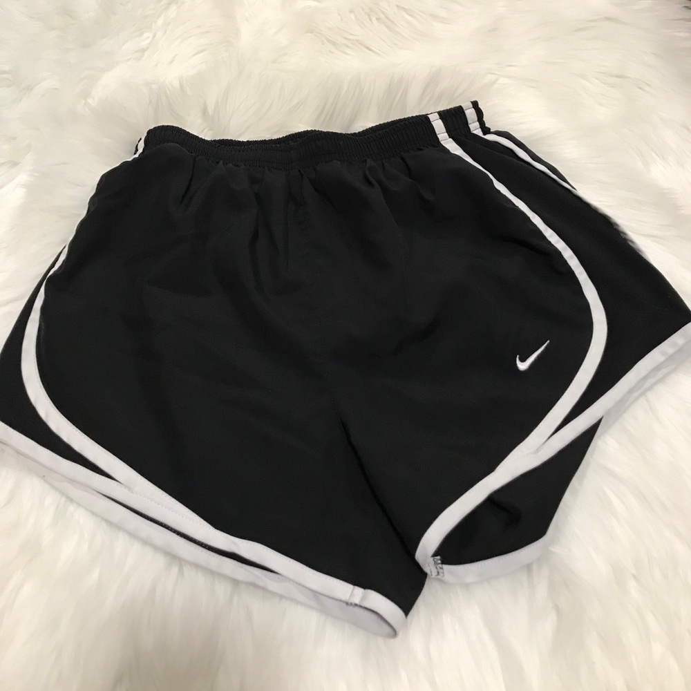Nike tempo shorts