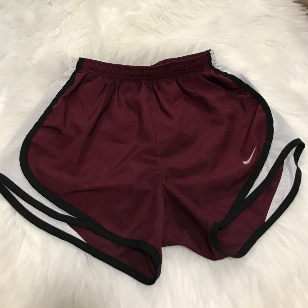 Maroon nike shorts