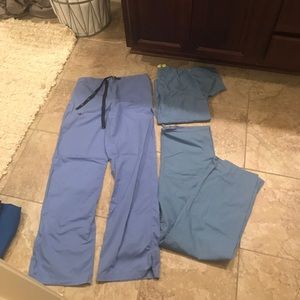 Surgical scrubs
