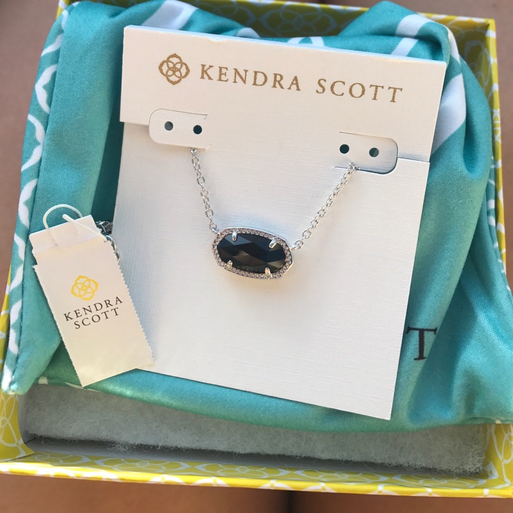 Kendra Scott Elisa Necklace