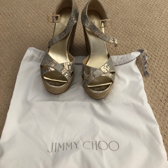 where are jimmy choo shoes made