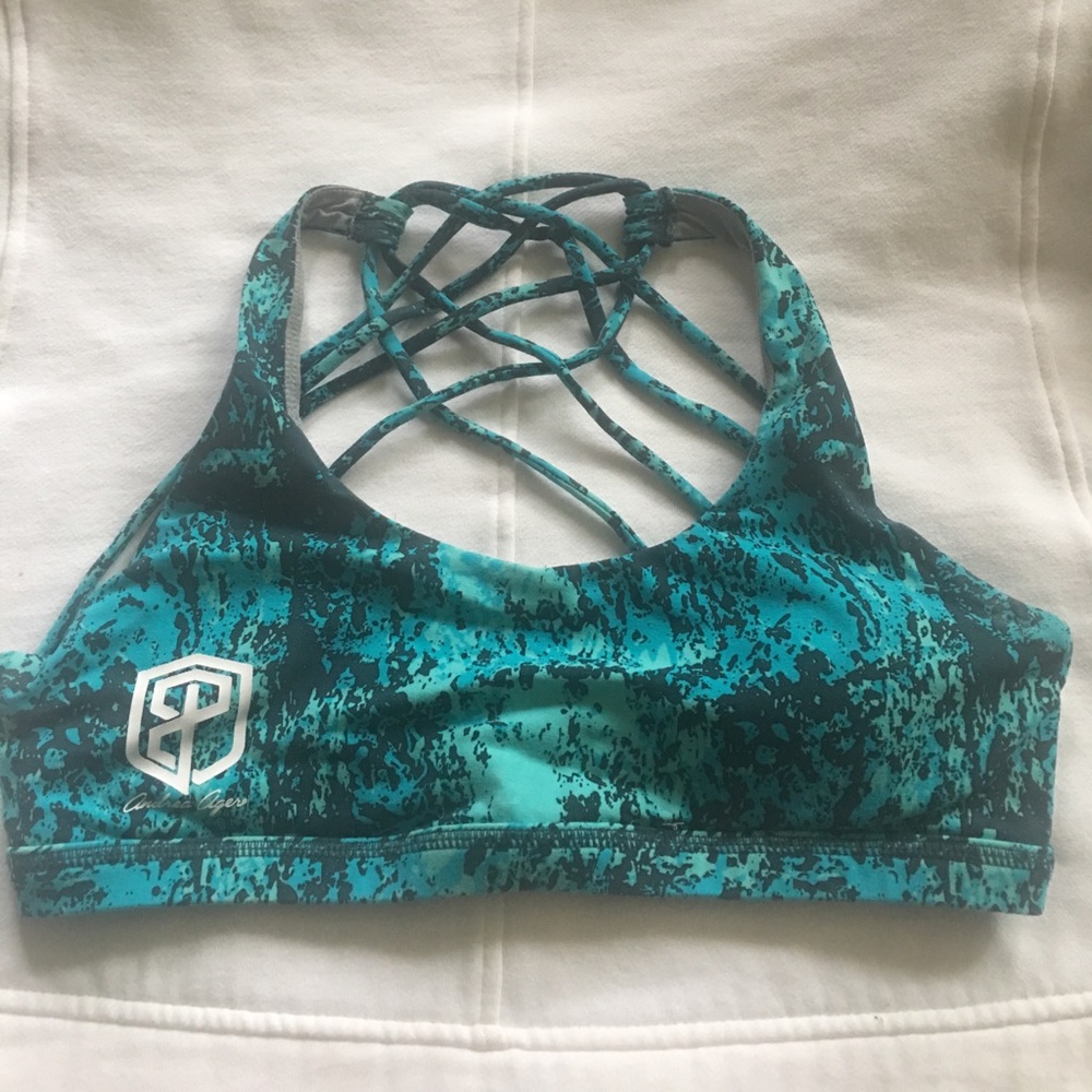 Born Primitive Sports Bra Size M