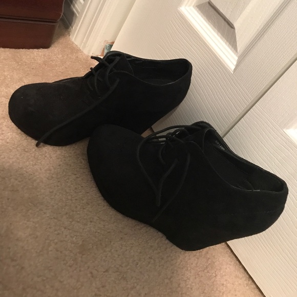 Boots - Picture 1 of 1