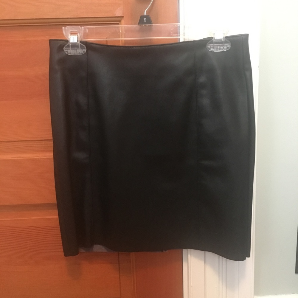 Black faux leather mini skirt