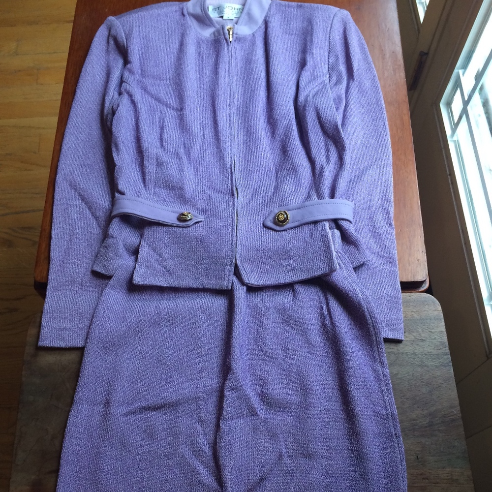 St John knitted jacket with matching skirt