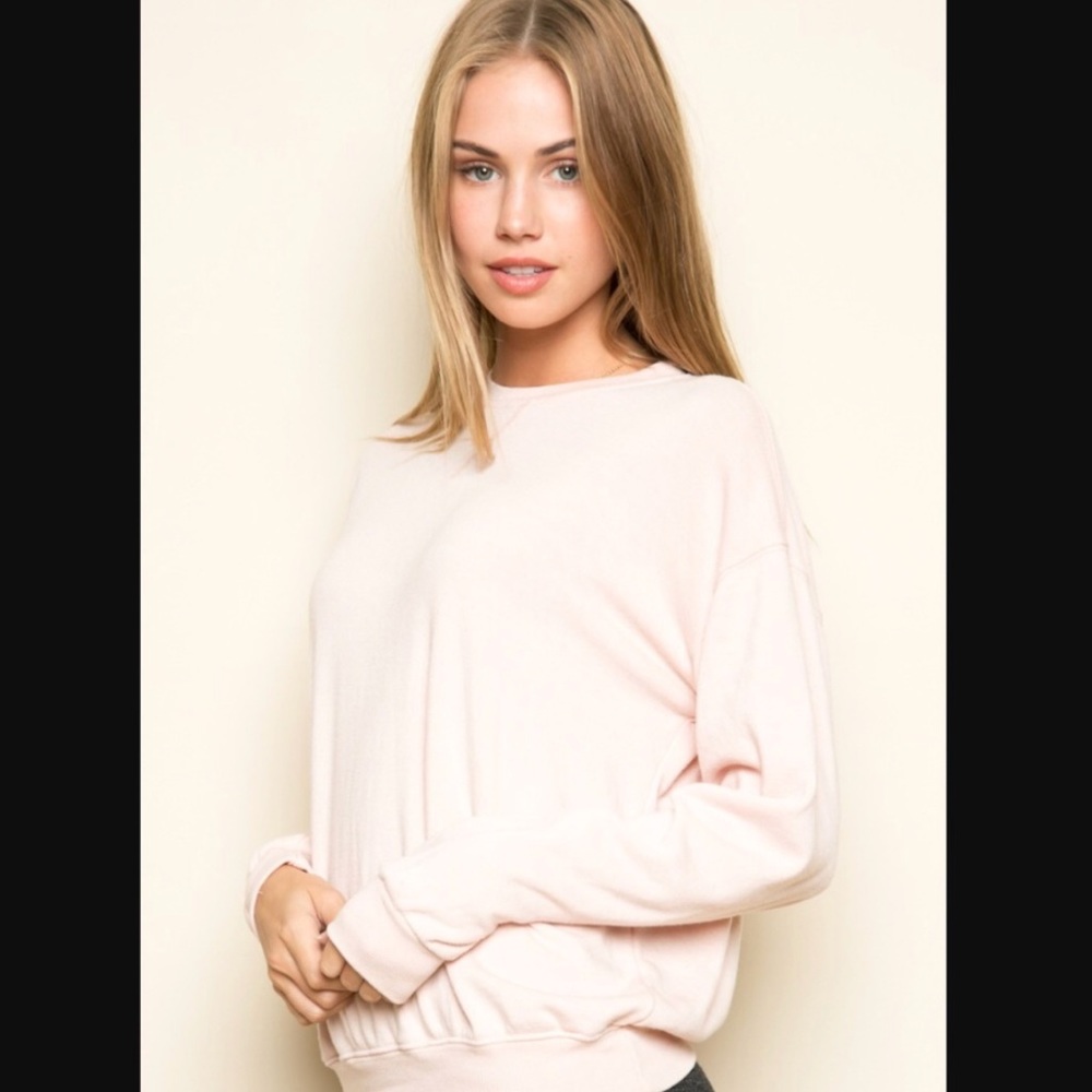 Brandy Melville Blush Sweatshirt