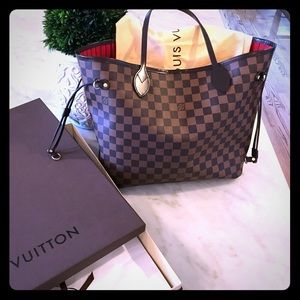 Louis Vuitton Neverfull