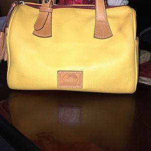 Dooney & Bourke