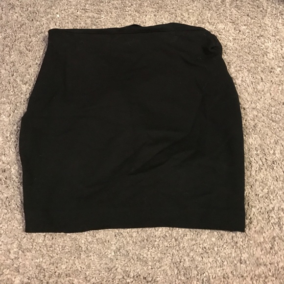 Express 4 Black tie skirt - Picture 7 of 7