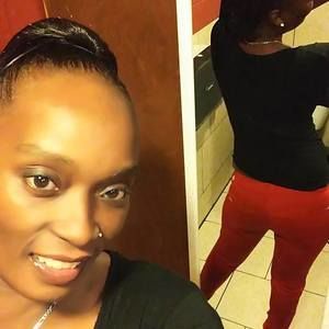 Meet your Posher, Alonda