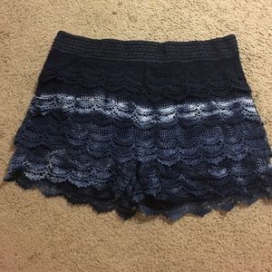 Lace layered shorts