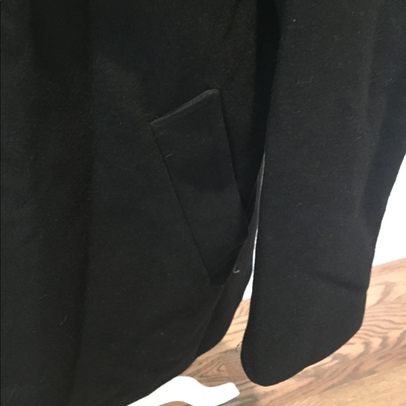 Perry Ellis Men’s dress Coat. Navy. - Picture 2 of 4