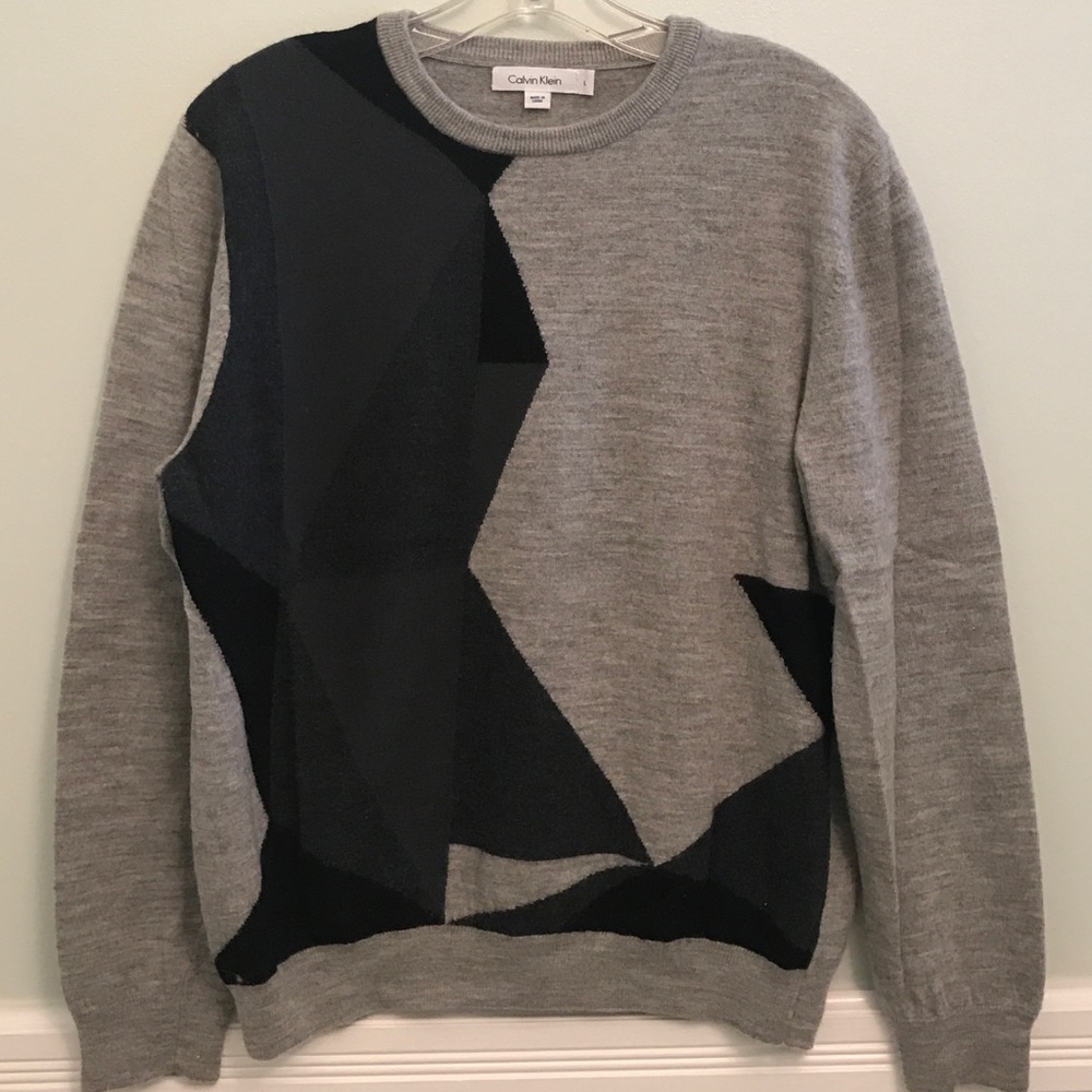 Calvin Klein Sweater
