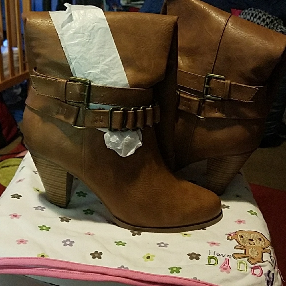Women's Boots