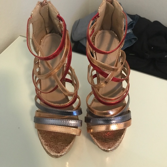 Comfortable high heels. - Picture 1 of 4