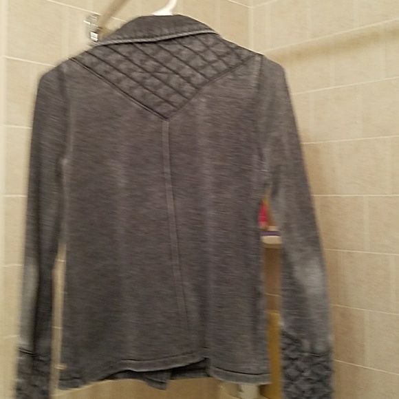 Jacket - Picture 2 of 4