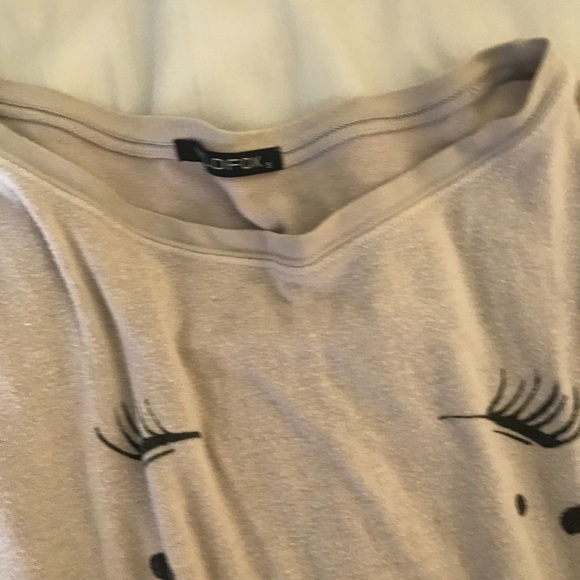 Wildfox oversized gray smiley face sweater - Picture 2 of 2