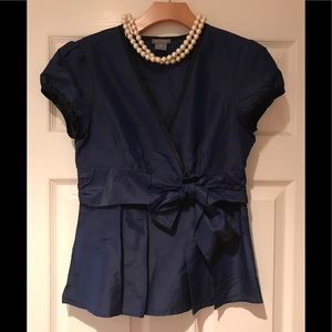 Ann Taylor silk tie front blouse