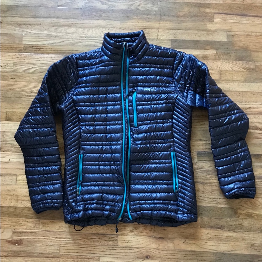 Patagonia women’s Ultralight Down jacket M
